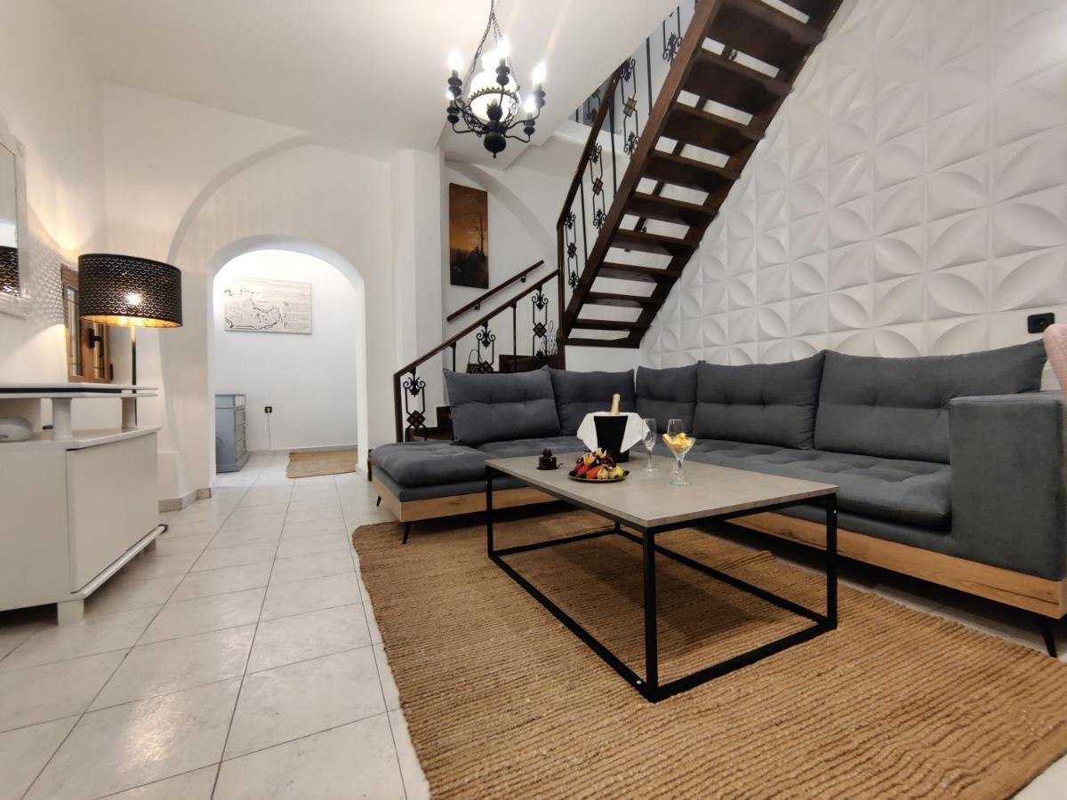 A Unique 3-4 Bedrooms House In Old Town Rhodes City Dış mekan fotoğraf