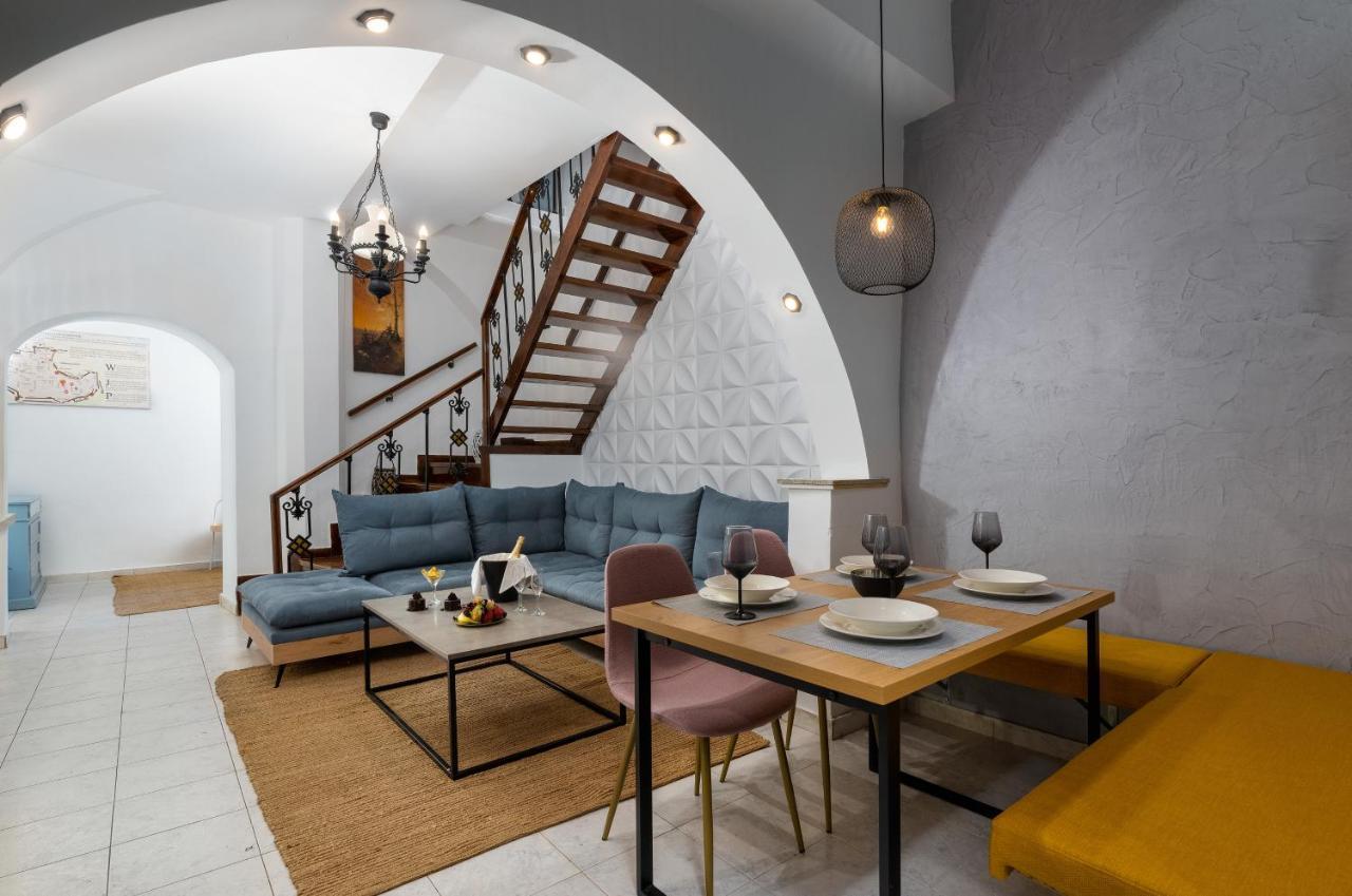 A Unique 3-4 Bedrooms House In Old Town Rhodes City Dış mekan fotoğraf