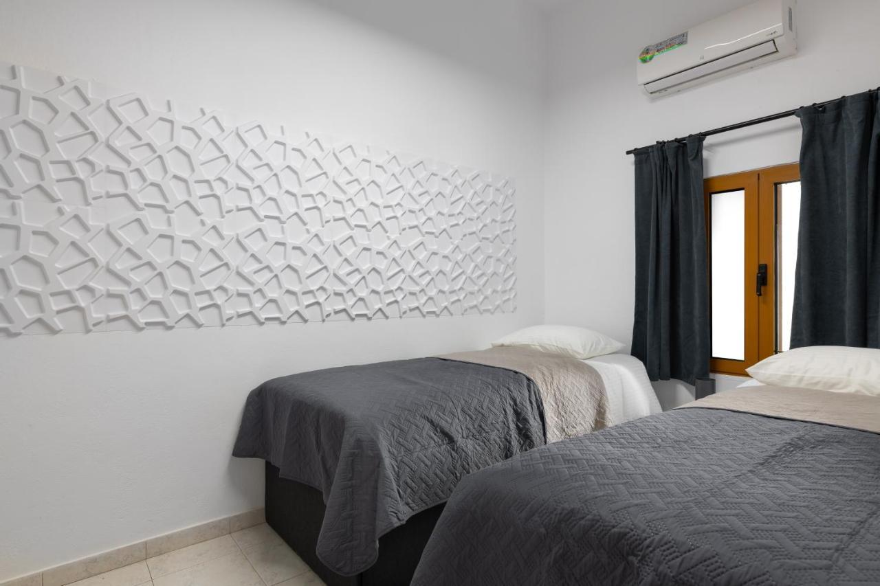 A Unique 3-4 Bedrooms House In Old Town Rhodes City Dış mekan fotoğraf